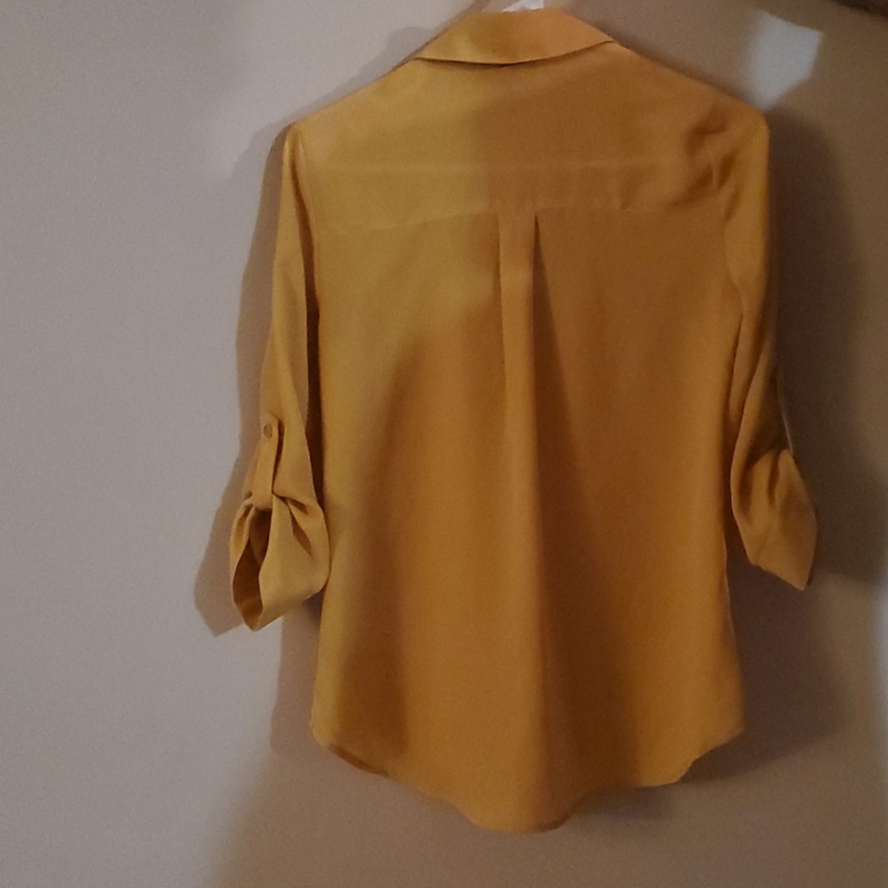 Blouse - Picture 2 of 2